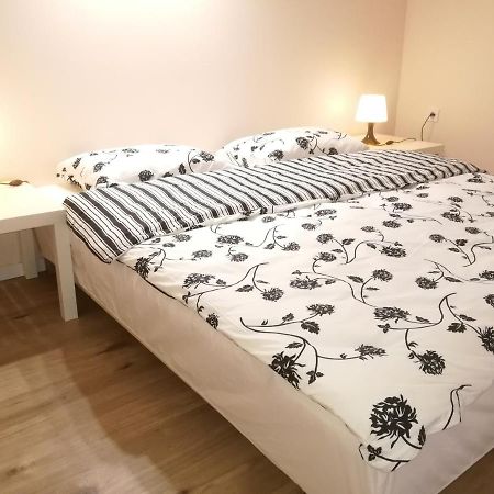 White Rose Apartment ブダペスト エクステリア 写真