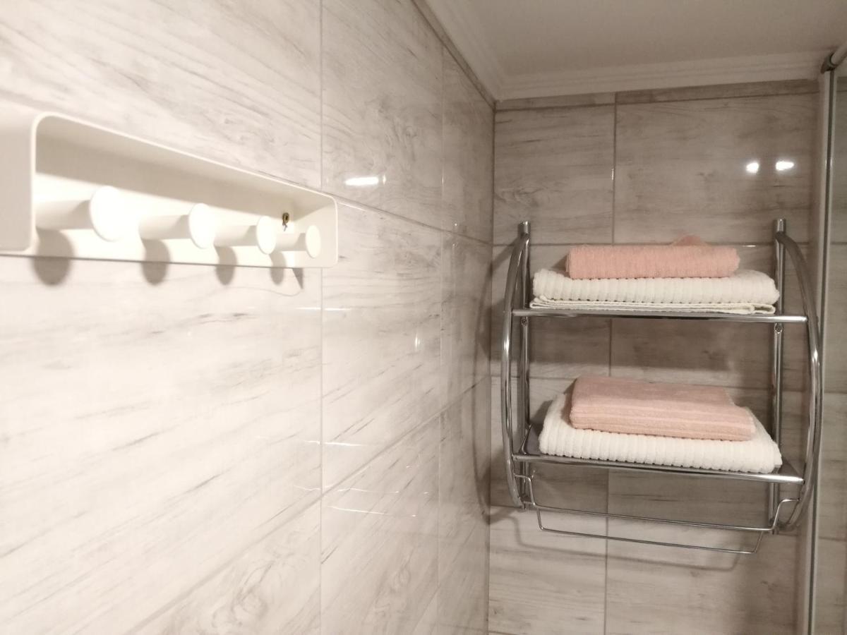 White Rose Apartment ブダペスト エクステリア 写真