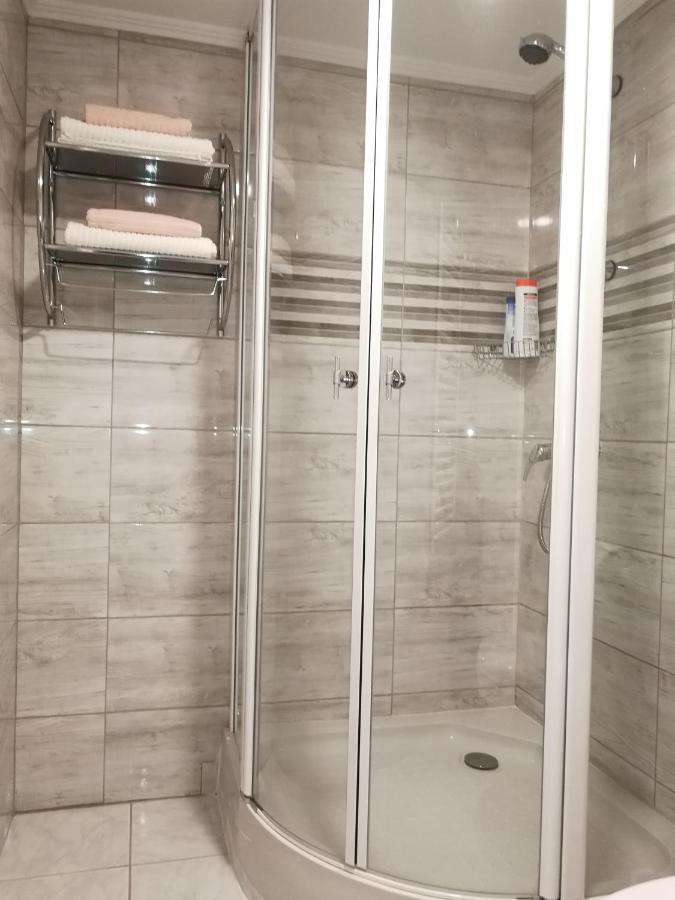 White Rose Apartment ブダペスト エクステリア 写真